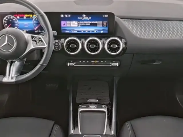 Mercedes-Benz GLA 180