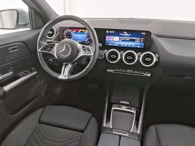 Mercedes-Benz GLA 180