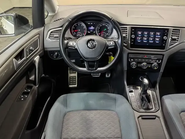 Volkswagen Golf Sportsvan