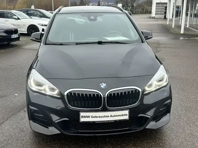 BMW 220