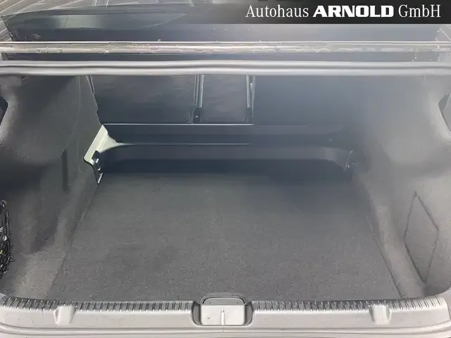 Mercedes-Benz EQE 350