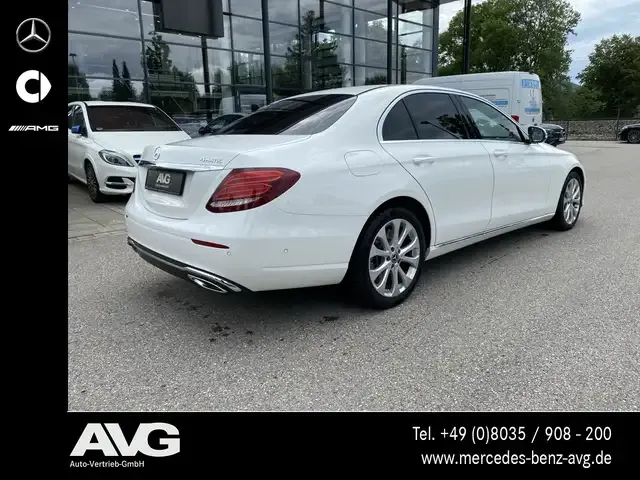 Mercedes-Benz E 400