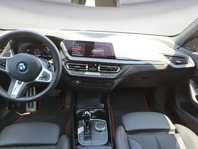 BMW 128