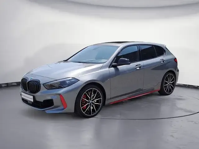 BMW 128
