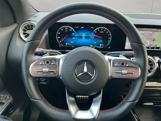 Mercedes-Benz GLA 250