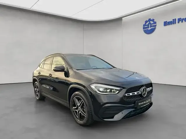 Mercedes-Benz GLA 250