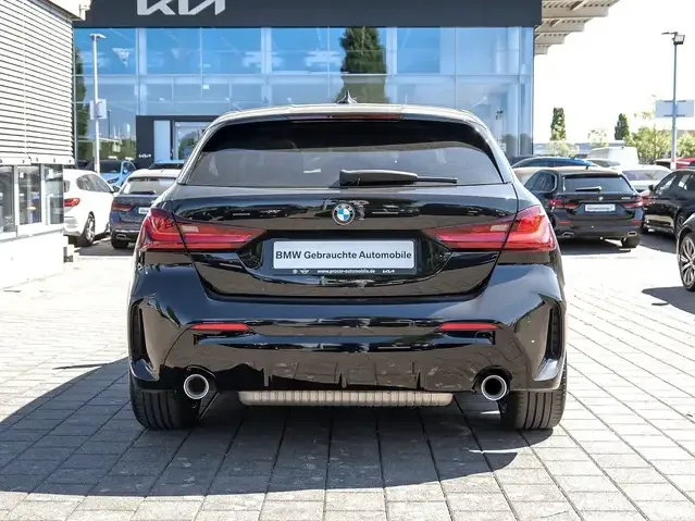 BMW 128