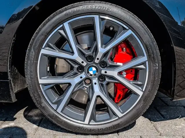 BMW 128