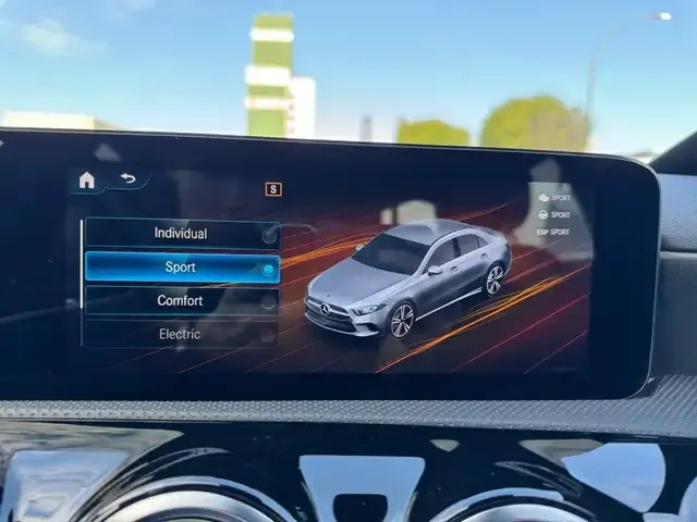 Mercedes-Benz A 250