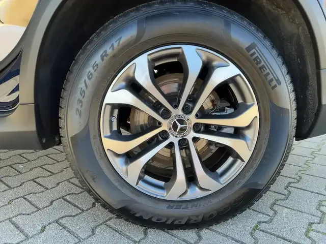 Mercedes-Benz GLC 350