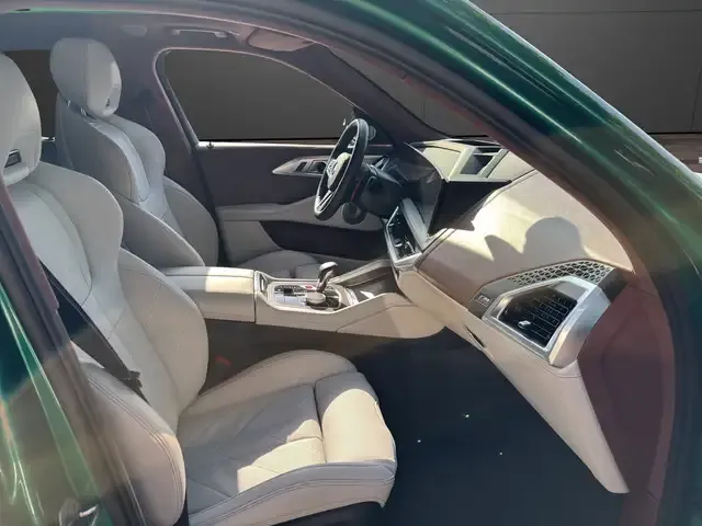 BMW XM