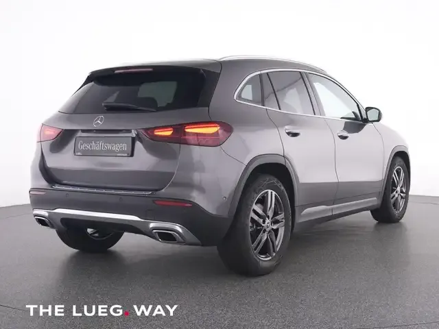 Mercedes-Benz GLA 180