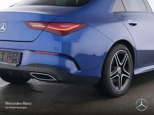 Mercedes-Benz CLA 200