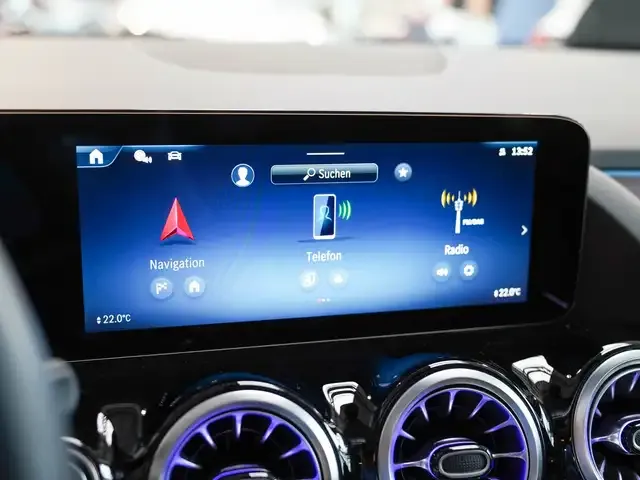 Mercedes-Benz GLA 200