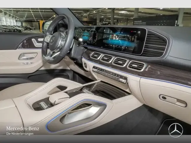 Mercedes-Benz GLS 400