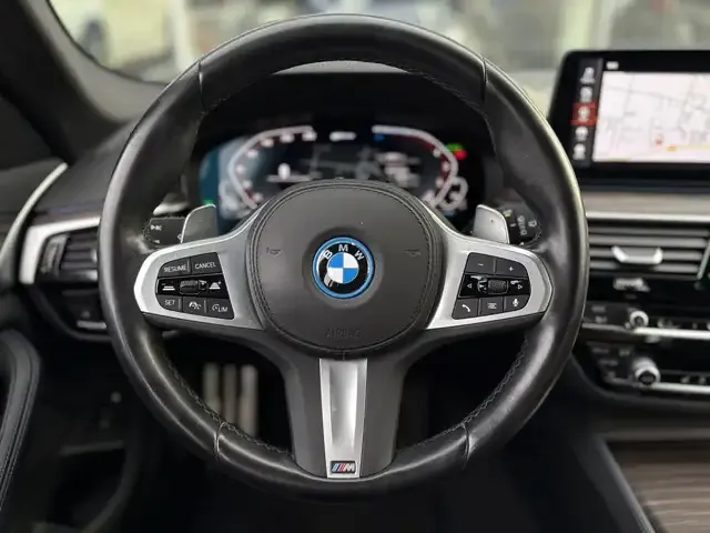 BMW 530
