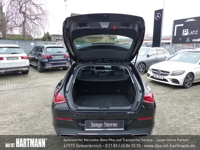 Mercedes-Benz CLA 180