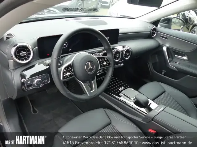 Mercedes-Benz CLA 180