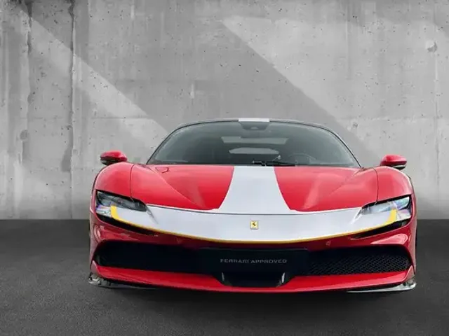 Ferrari SF90 Stradale