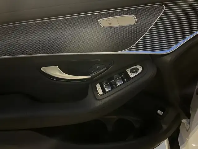 Mercedes-Benz EQC 400