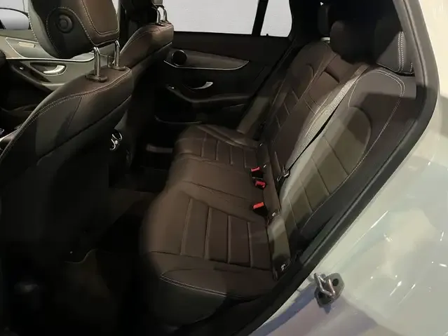 Mercedes-Benz EQC 400