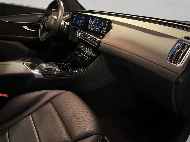 Mercedes-Benz EQC 400