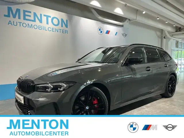 BMW 330