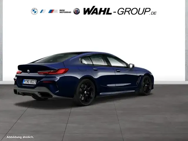 BMW 840