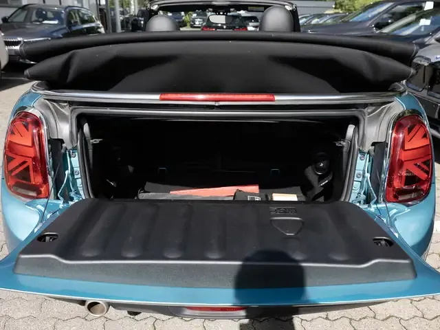 MINI Cooper Cabrio