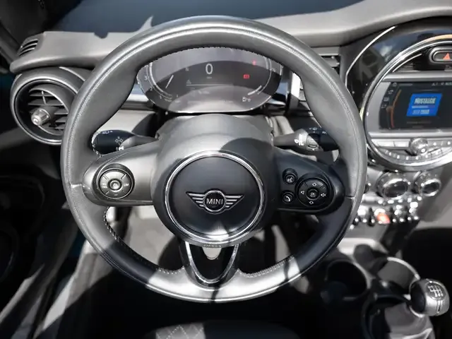 MINI Cooper Cabrio