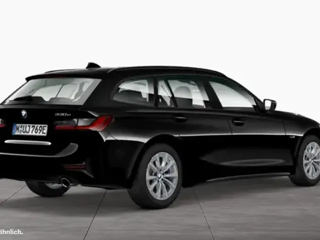 BMW 330