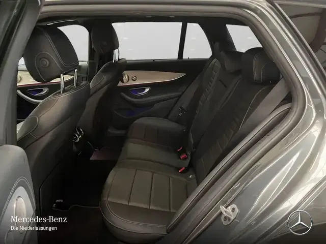 Mercedes-Benz E 400
