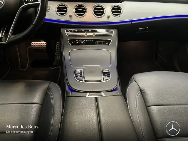 Mercedes-Benz E 400