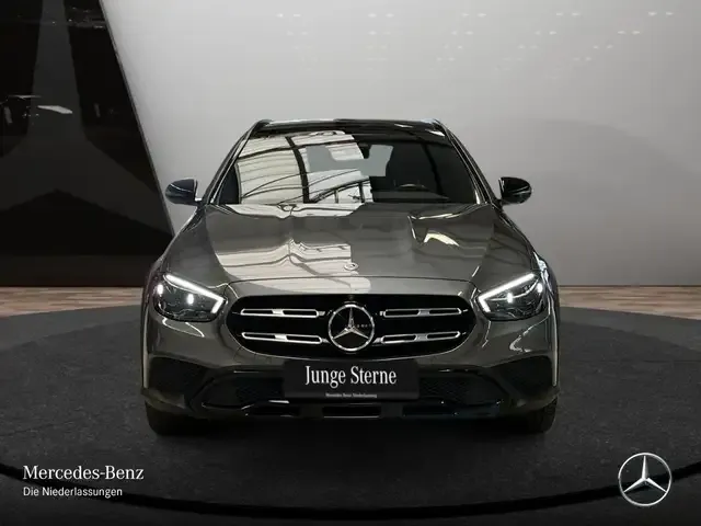Mercedes-Benz E 400