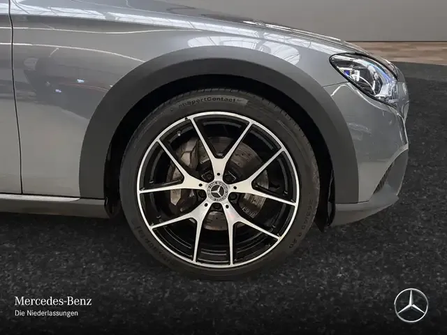 Mercedes-Benz E 400