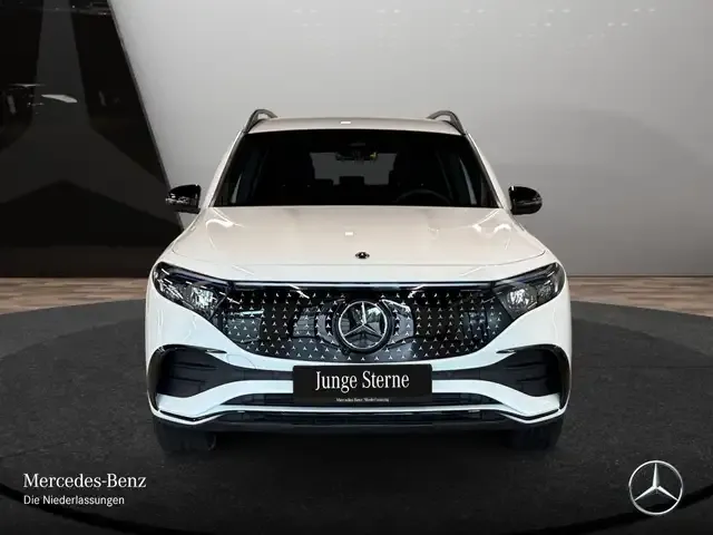Mercedes-Benz EQB 300