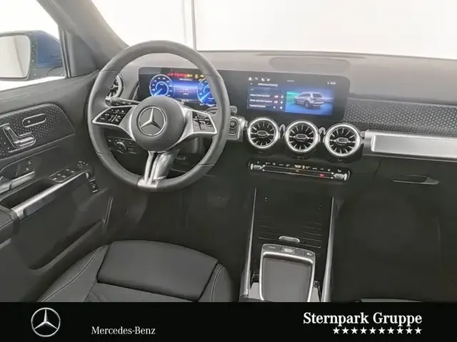 Mercedes-Benz EQB 300