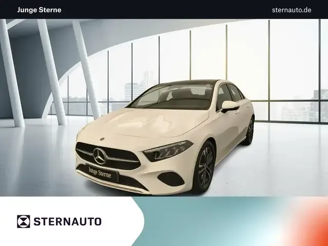 Mercedes-Benz A 220