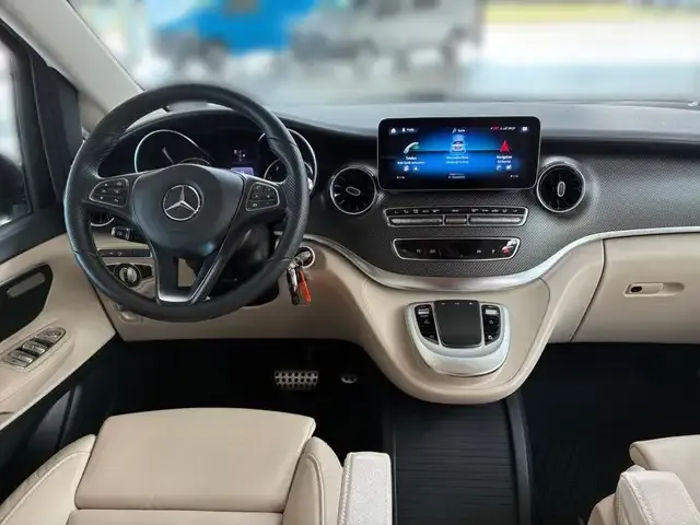 Mercedes-Benz V 300