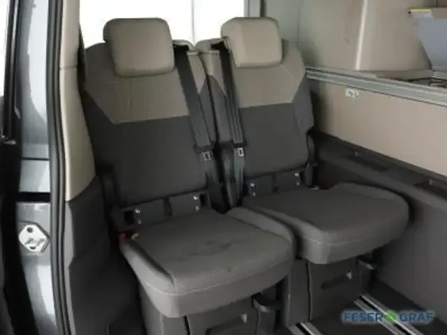 Volkswagen T7 California