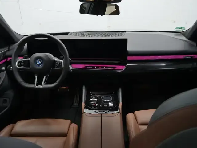 BMW 550