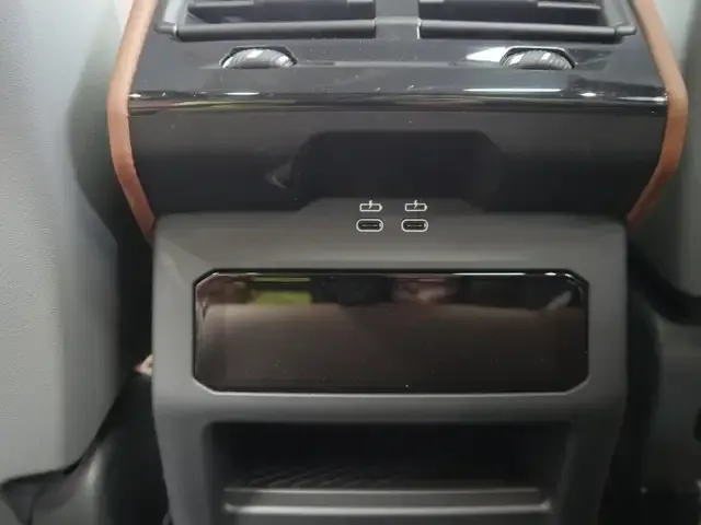 BMW 550