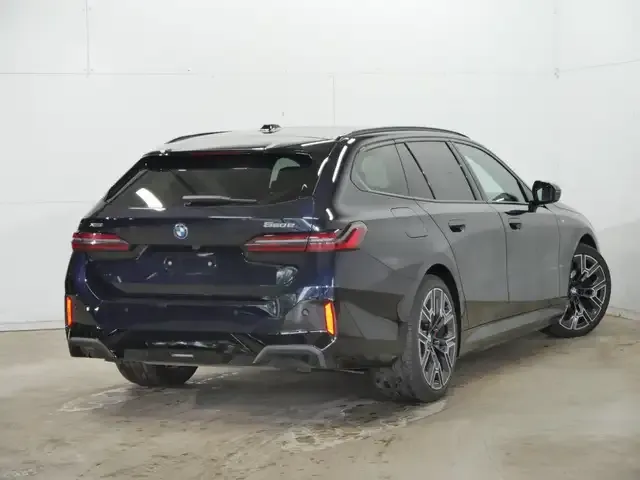 BMW 550