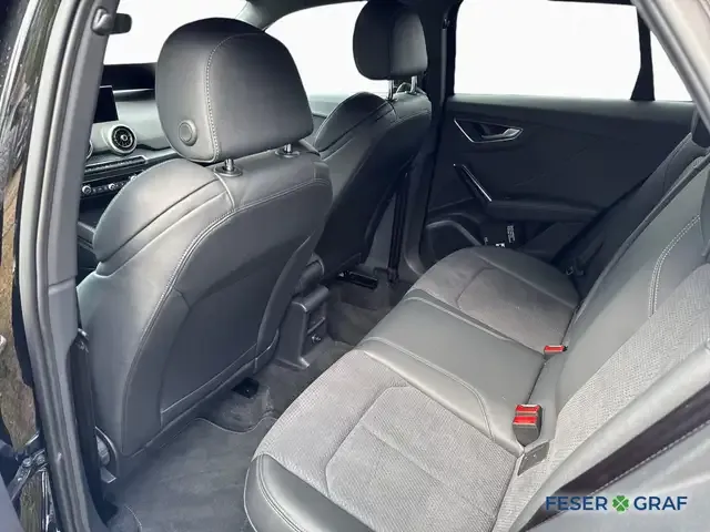 Audi SQ2