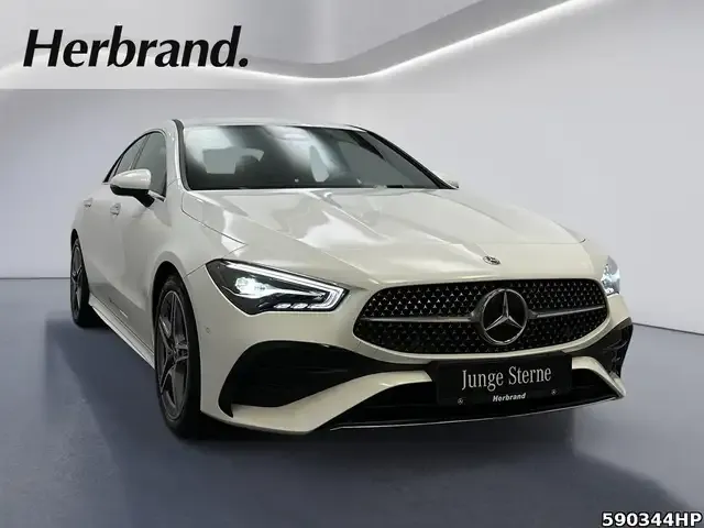 Mercedes-Benz CLA 220
