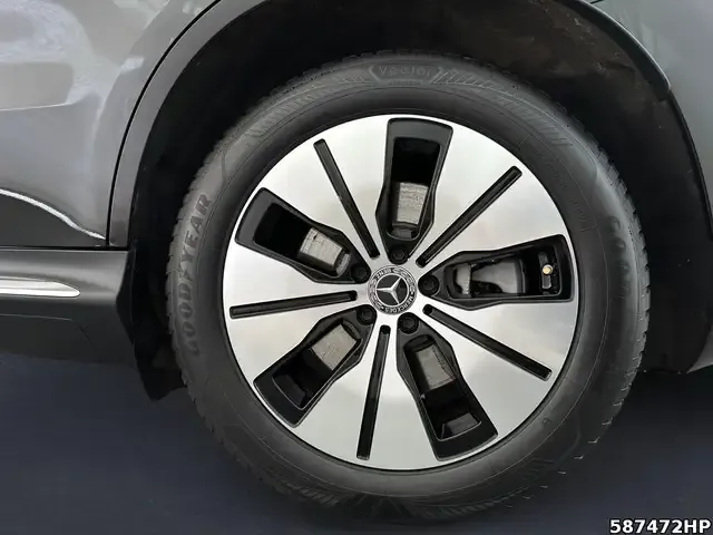 Mercedes-Benz EQC 400
