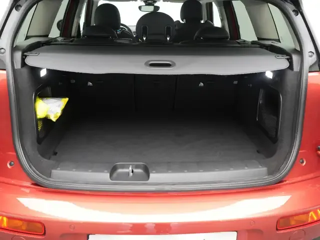 MINI Cooper Clubman