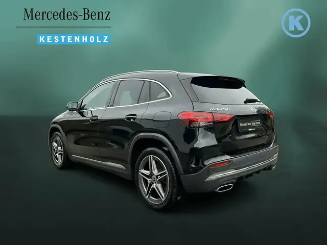 Mercedes-Benz GLA 250