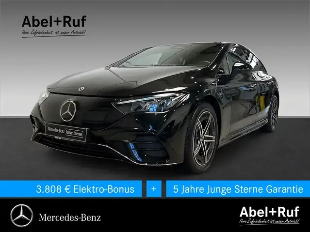 Mercedes-Benz EQE 300