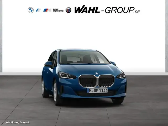 BMW 220